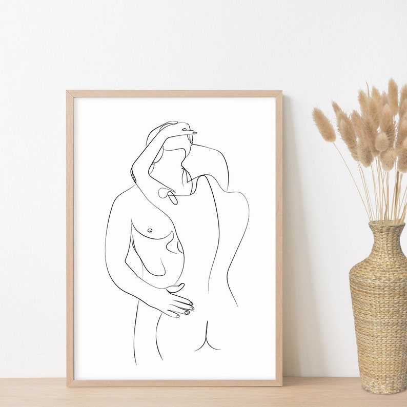 K&ouml;nnte beinhalten: Eine Schwarzwei&szlig;-Linienzeichnung von zwei sich umarmenden Figuren. Die Figuren sind nackt und in einem minimalistischen Stil gezeichnet.