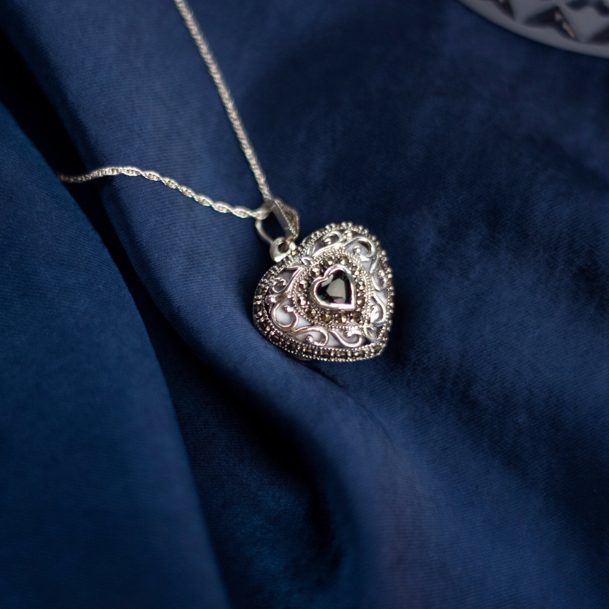 White gold locket necklace discount