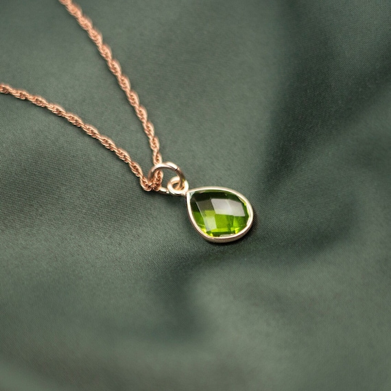 August 18 shop birthstone