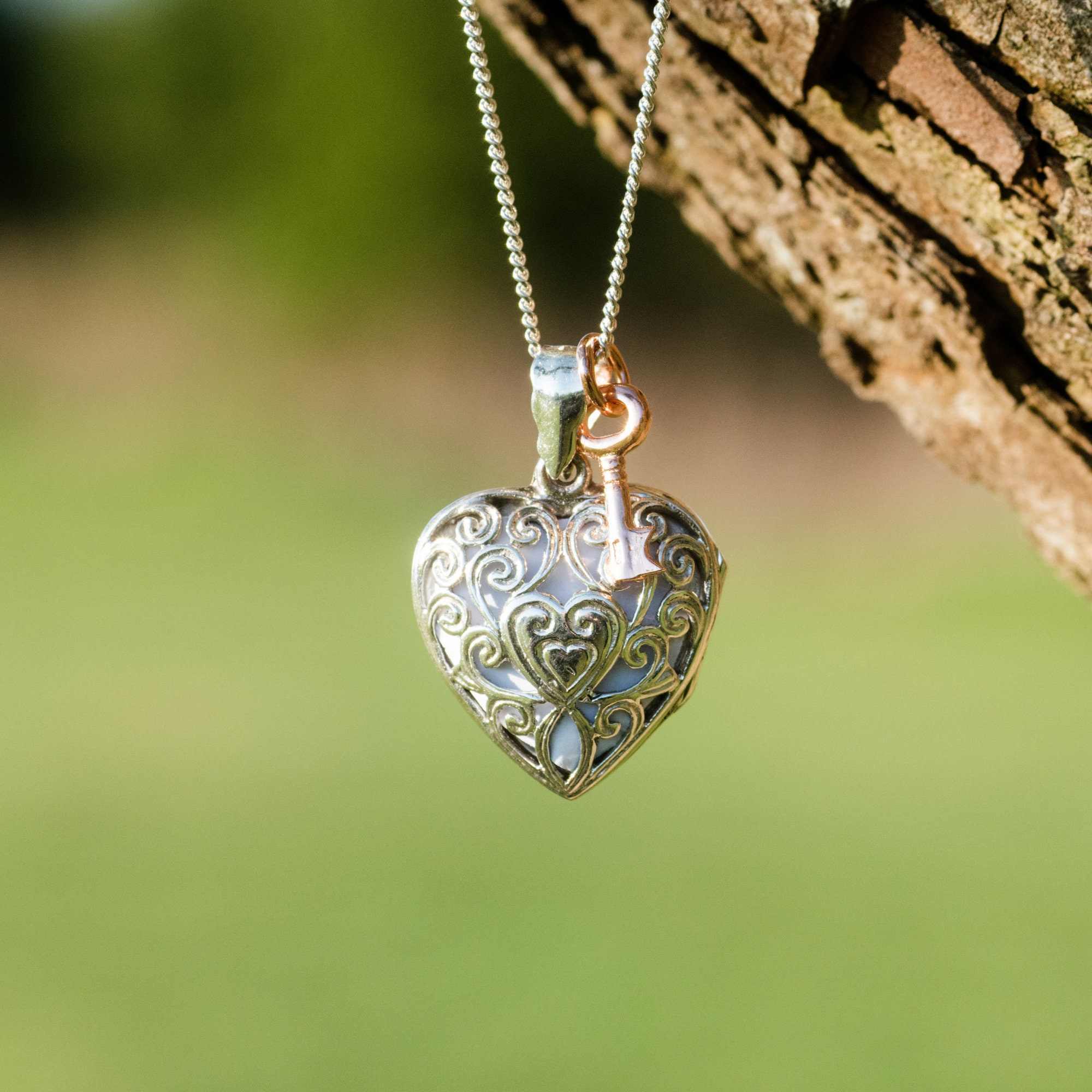 Victorian Heart Locket Necklace, Sterling Silver Locket Pendant, Heart  Locket Necklace, Photo Locket Jewelry, Anniversary Gift for Her