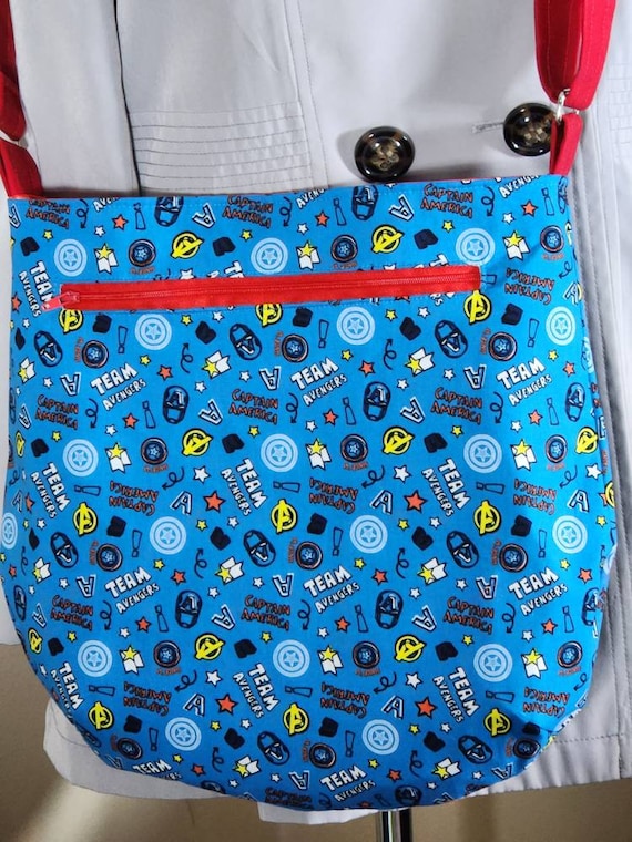 Disney Marvel Avengers Captain America Shield Cross-Body Tote Purse Hobo  Bag Handbag NEW