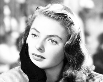 Ingrid Bergman Monochrome Photo Print 01 (A4 Size - 210 x 297mm - 8.5" x 11.75")