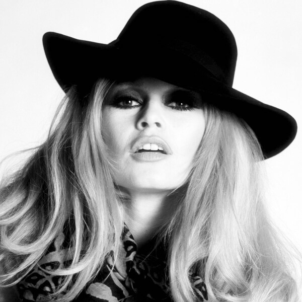 Brigitte Bardot Monochrome Photo Print 05 (A4 Size - 210 x 297mm - 8.5" x 11.75")