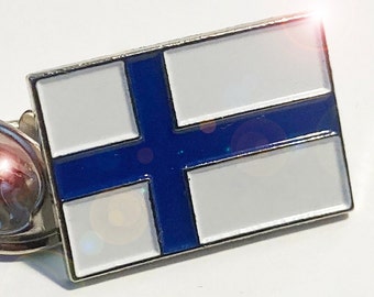 National Flag Of Finland - Top Quality Enamel Pin Badge - (13mm x 19mm)