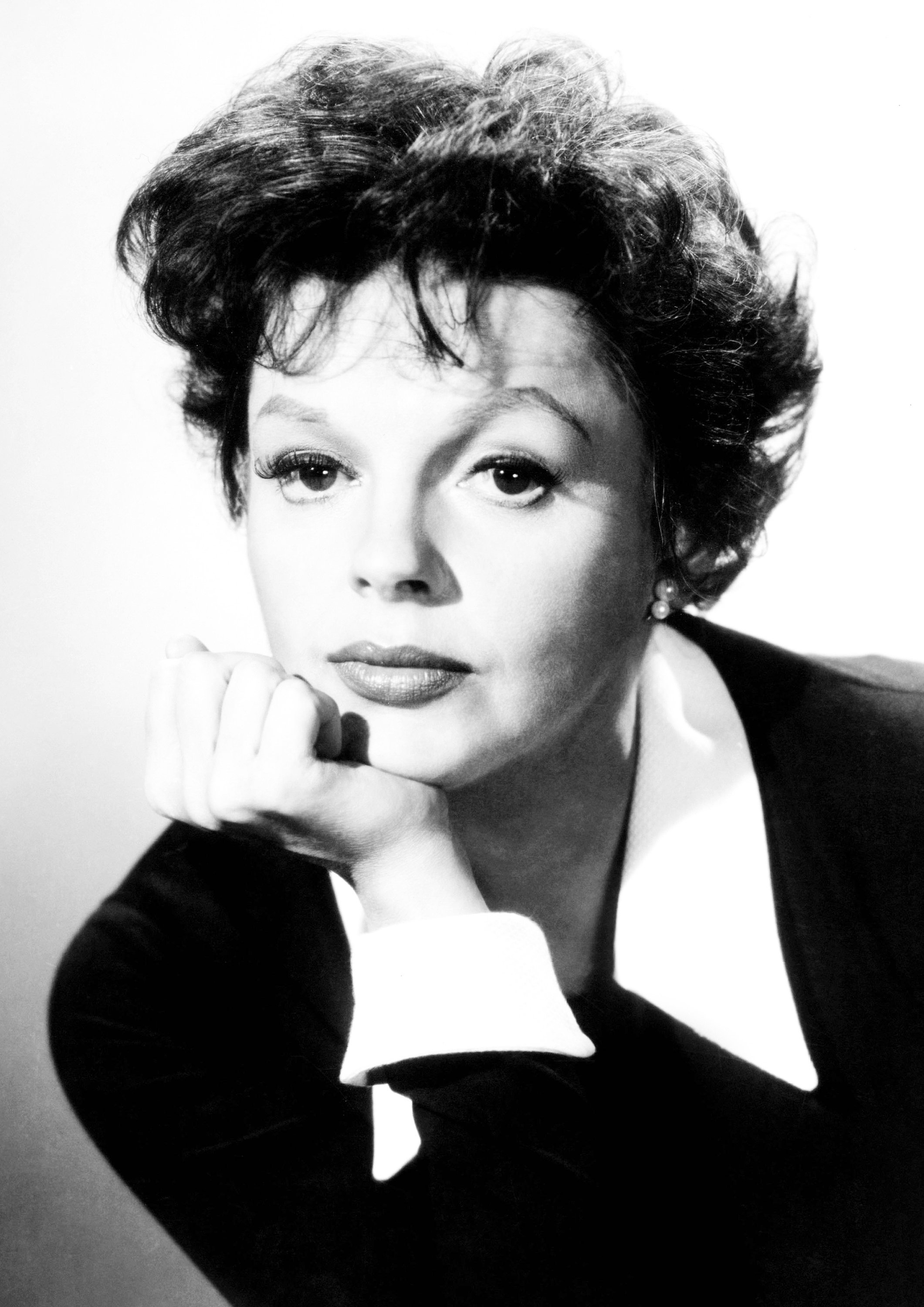 Джуди гарленд в молодости. Джуди гарленд. Джуди гарленд 1969. Джуди гарленд фото. Джуди гарленд в молодости.