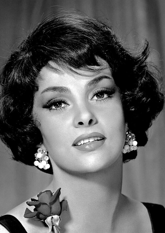 Gina Lollobrigida Monochrome Photo Print 02 A4 Size 210 X | Etsy