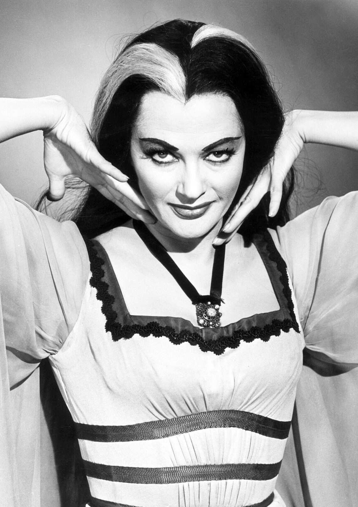 Yvonne De Carlo Monochrome Photo Print 08 A4 Size 210 x Etsy Yvonne De Carl...