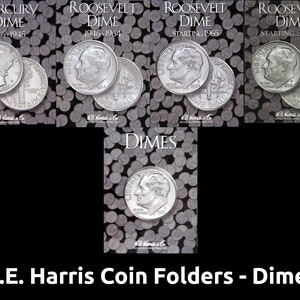 Könnte beinhalten: Abbildung von H.E. Harris Münzordnern für Dimes, mit Mercury- und Roosevelt-Dimes aus verschiedenen Jahren. Das Bild zeigt Nahaufnahmen der Münzen und Ordnerdeckel mit Text, der den Münztyp und die Jahre angibt.