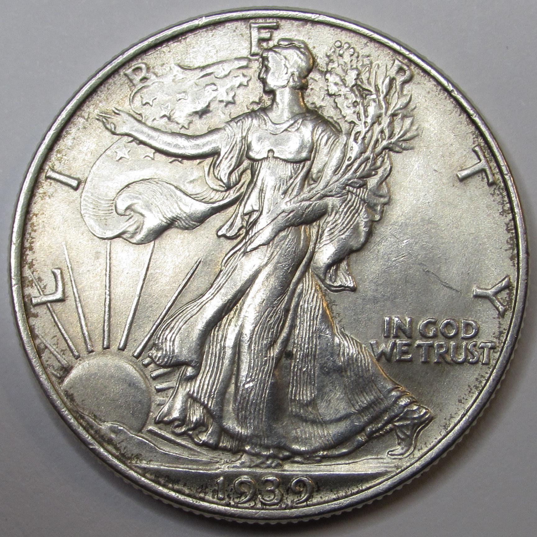 ウォーキングリバティ ハーフダラー銀貨 1939年 1939年ウォーキングリバティハーフダラー - アンティークの高級