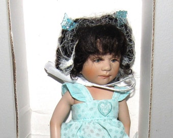 Berdine Creedy Doll In Original Box  L.E. 95/130 "I Love Tea Time Also" 7.5" W/COA
