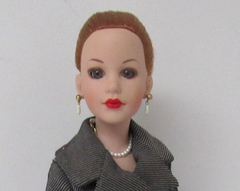 Robert Tonner Kitty Collier Doll In Original Outfit 18" Circa 1999