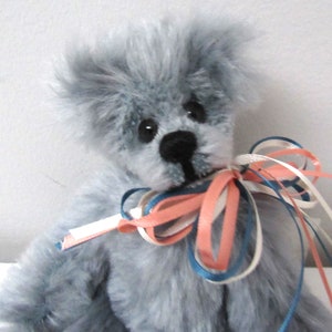 Wonderful Artist Bear &quot;Wee One&quot; 5&quot; By Artist Sandy Heart