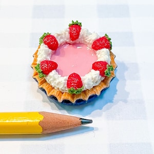 Miniature Strawberry Pie Magnet
