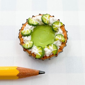 Miniature Key Lime Pie Magnet