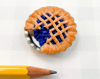 Miniature Blueberry Pie Magnet