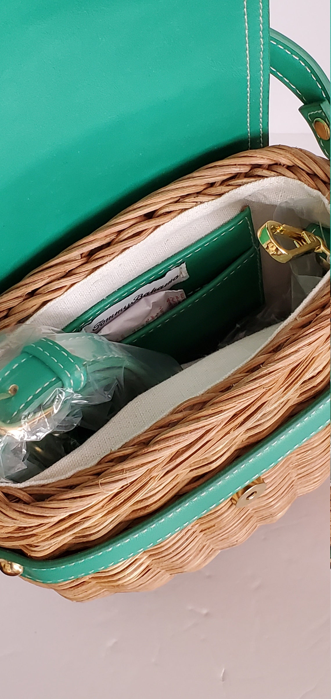 tommy bahama bucket tote