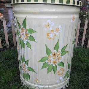 Hand Painted Trash/Garbage Can - 20 Gallon Pale Sunflower Wash, White Primrose, Greenery