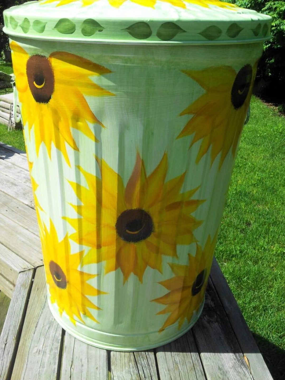 Hand Painted Trash/garbage Can 20 Gallon Light Foilage Wash, Large