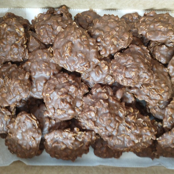 No Bake Chocolate Peanut Butter Oat Cookies, Fresh Made (2 Dozen)