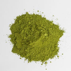 Megan’s Pantry Ceremonial Grade Matcha Tea – vibrant Japanese green tea powder for matcha lattes, smoothies, and mindful daily rituals