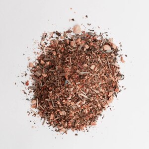 Megan’s Pantry Citrus Wellness Herbal Tea – a caffeine-free blend of lemon, ginger, and peppermint for a soothing and refreshing wellness tea.
