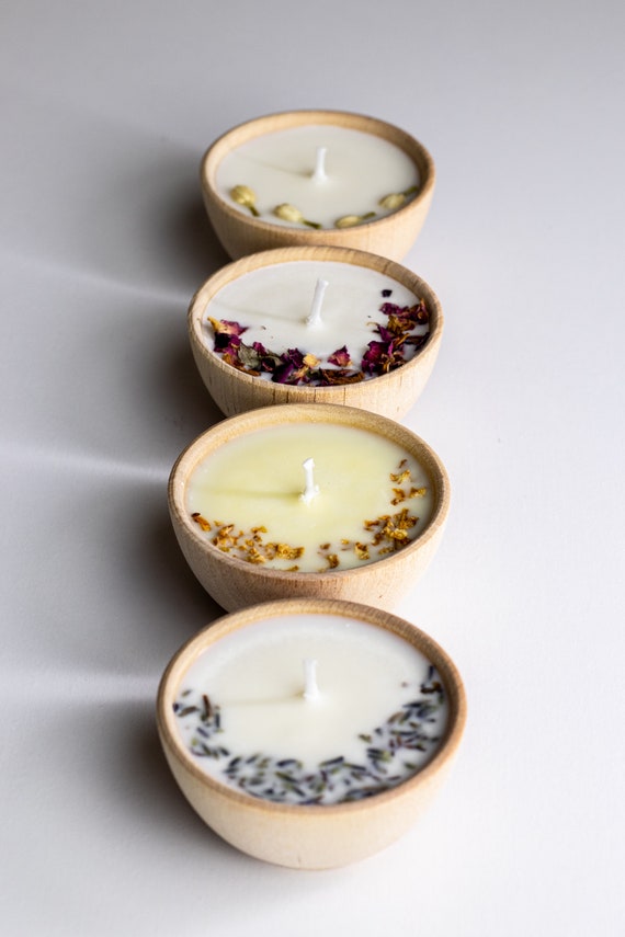 Scented Candles Soy Wax Aromatherapy Candles Smoke Free with Dried Flowers  Romantic Wedding Party Home Decoration Exquisite Gift