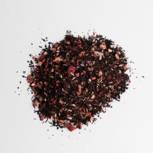 Megan’s Pantry Vanilla Spice Chai tea – a comforting blend of black tea, creamy vanilla, and warm spices for a smooth, aromatic chai latte