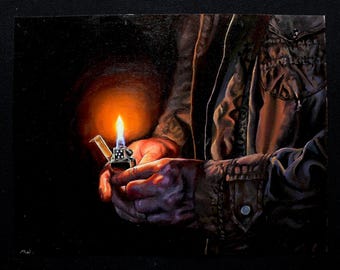 Dean Winchester tiene in mano un accendino dipinto ad olio soprannaturale