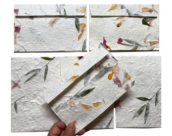 10 Envelopes (10 x 16.5 CM) Random Assort Real Leaf and Flower Inclusion Handmade Mulberry Paper Wedding  Special events Sunne Tropical