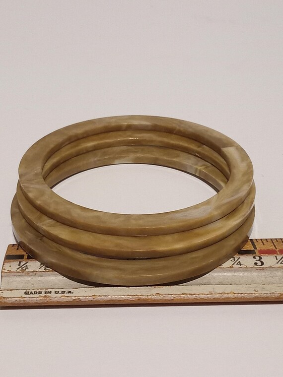 Vintage bangle bracelets - image 6