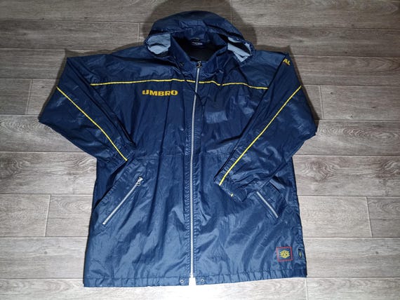 Vintage Umbro 1990s Navy Blue Yellow Summer Men's Sports Training