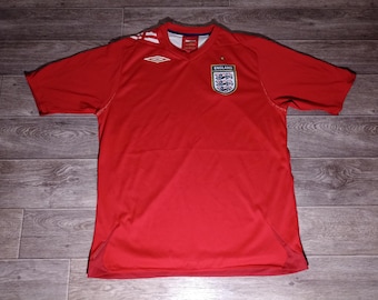 England national team three lions English umbro World Cup 2006/08 red football soccer sports men's uniform shirt jersey knitwear size L