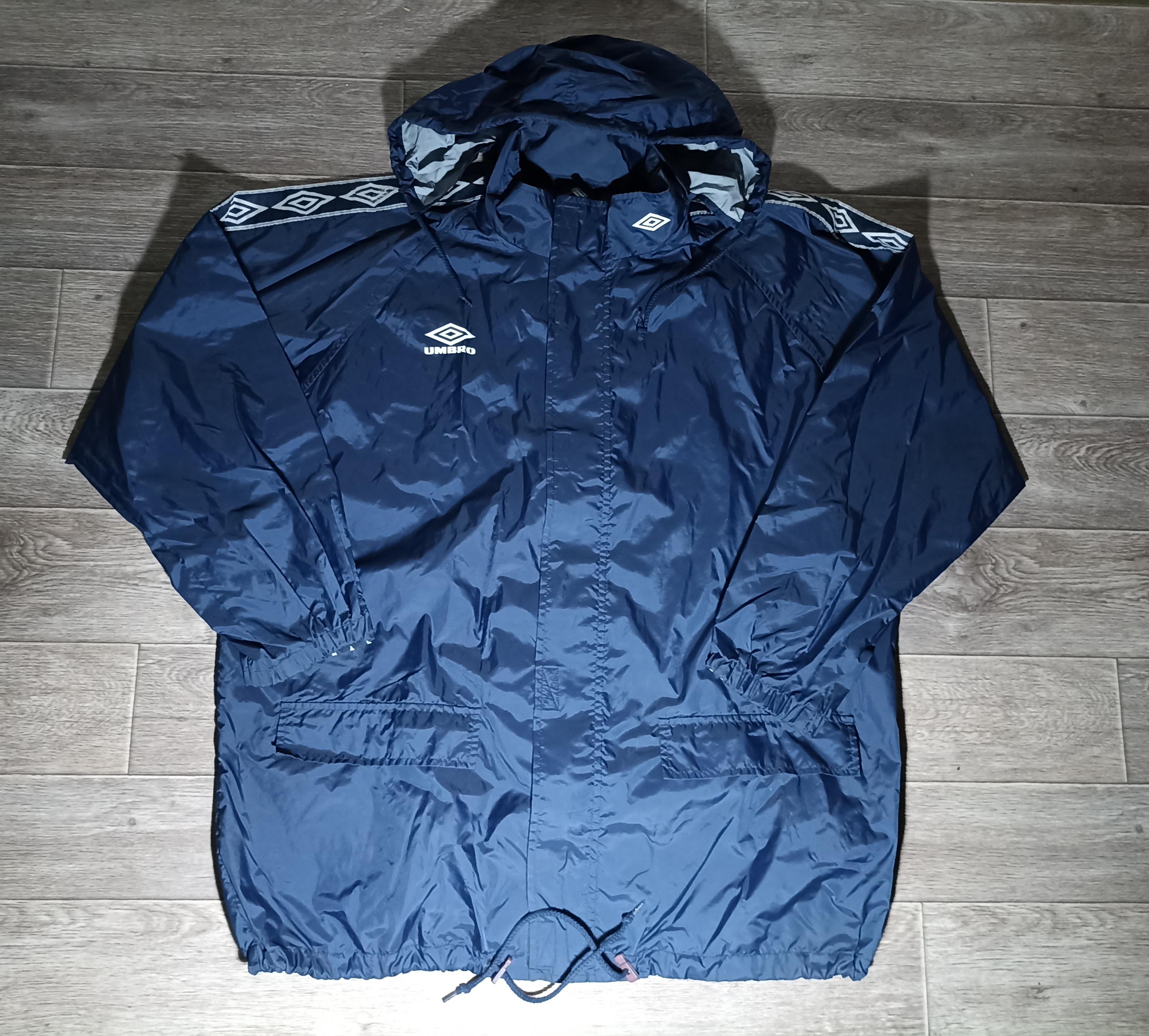 韓国*UMBRO■Classic Hooded Windbreaker Zip-Up Jacket Umbro Athletic Wind Breaker Jacket Full Front Zip Men SZ S