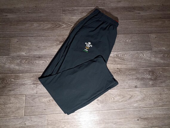 ウェールズ代表チーム ウェールズラグビー WRU アンダーアーマー