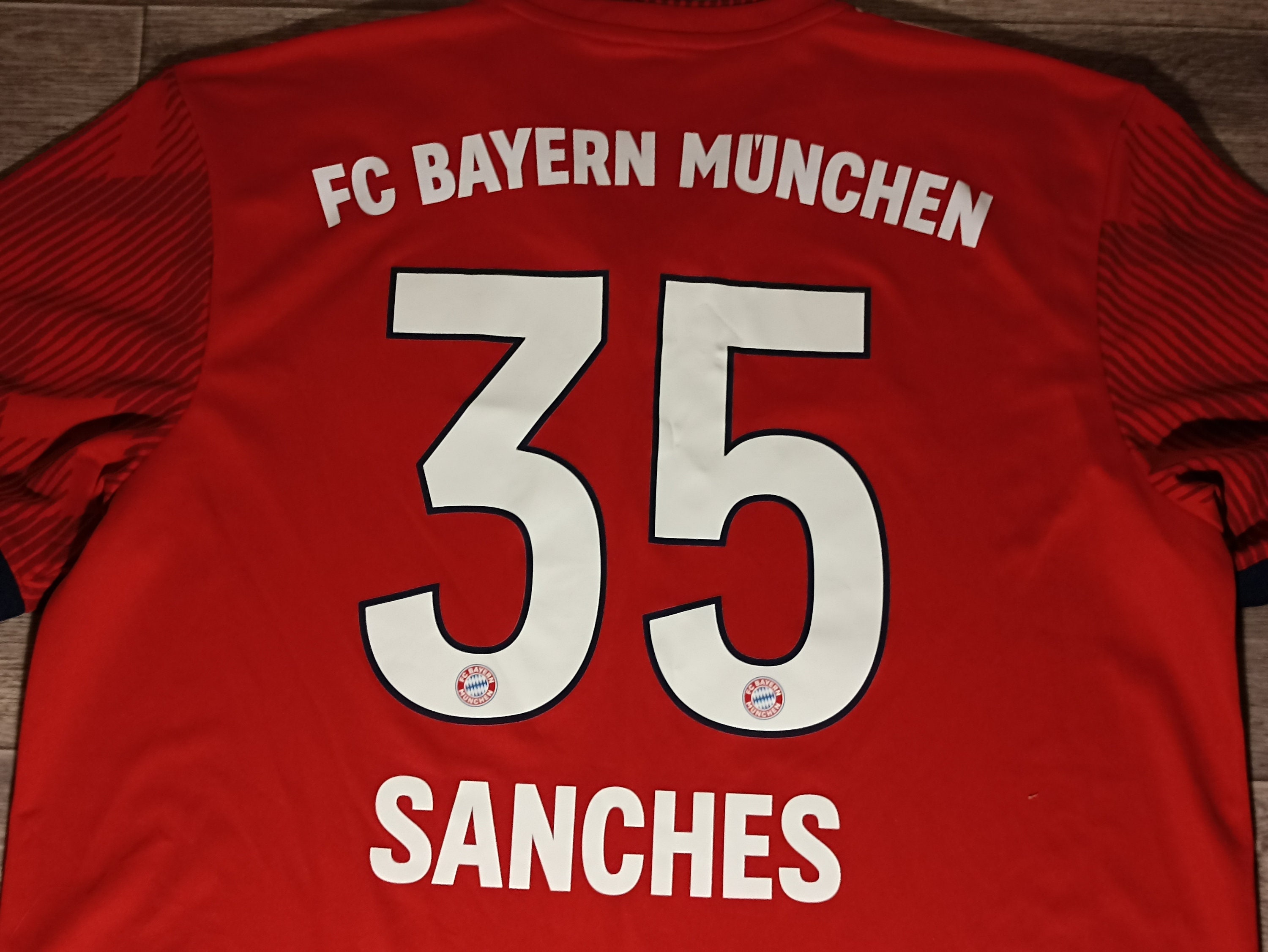 【レナト・サンチェス】バイエルンユニフォーム FCバイエルン・ミュンヘン サッカーユニフォーム メンズ SIZE O