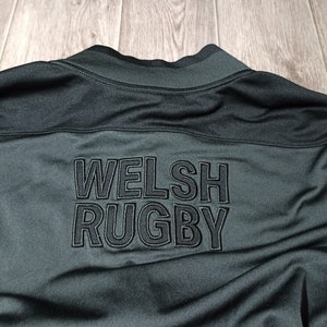 Wales national team Welsh rugby WRU under armour 2017/18 black sports men's football jacket tracksuit sweatshirt uniform jersey wear size XL image 8