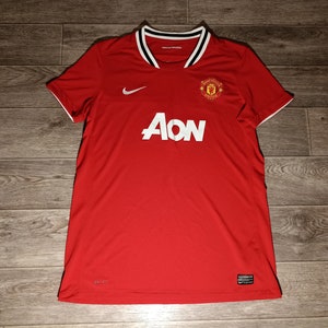 Manchester United FC MUFC England nike 2011/12 red white women&#39;s ladies sports soccer football uniform jersey shirt knitwear size L