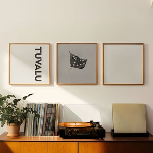 Tuvalu Square Conjunto de 3 fotos en blanco y negro – Impresión de mapas Tuvalu 3 piezas arte de pared – Galería de descarga digital estética Tuvalu Home Decor Gift
