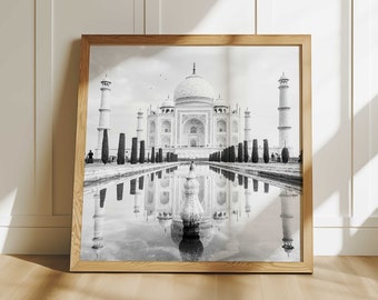 Taj Mahal Agra Square Black and White Photograph Piece Wall Art – Taj Mahal India Print – Living Room Travel Digital Download Poster Gift