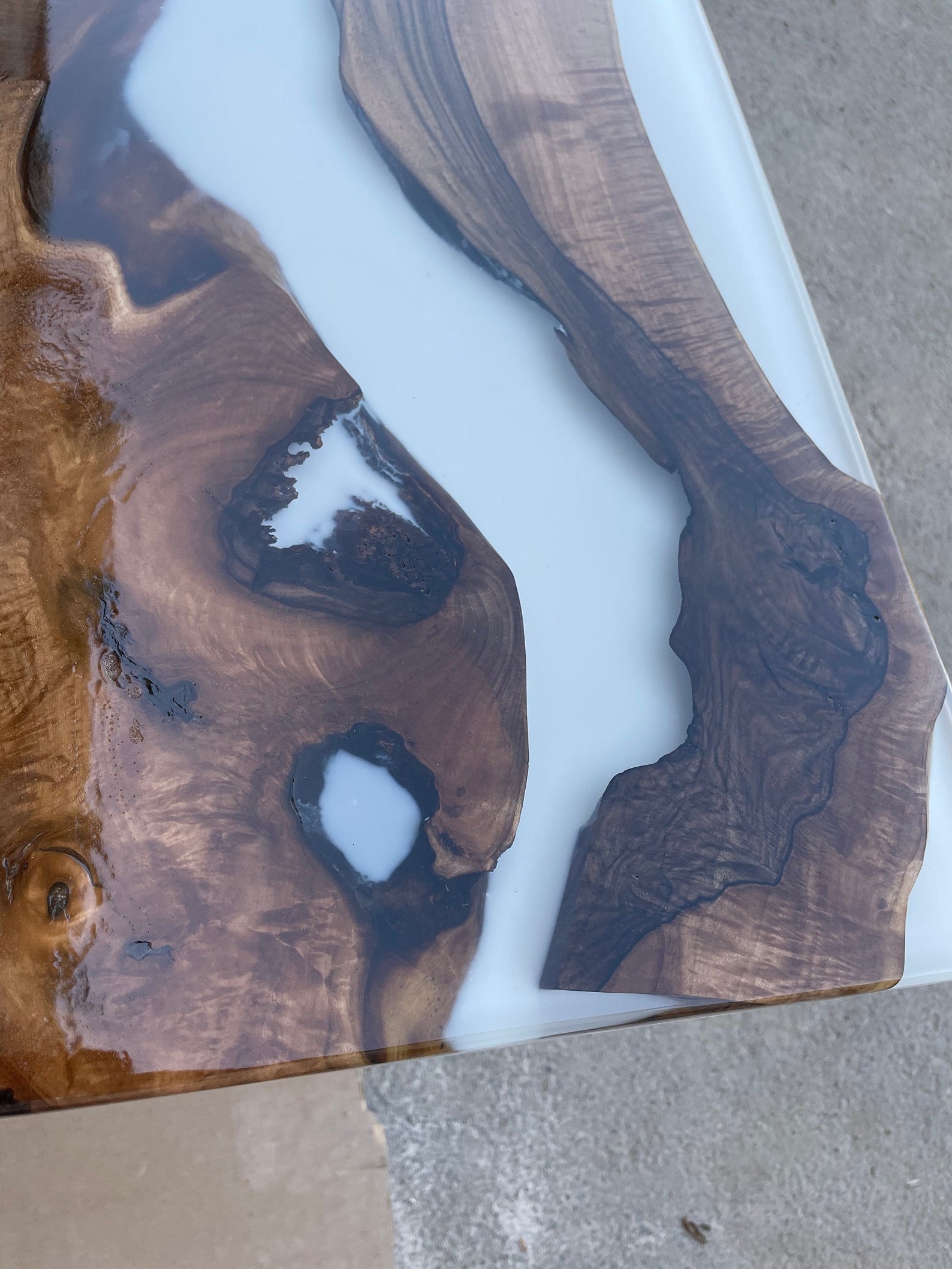 White Epoxy Tablewalnut Resin Dining Table Epoxy Walnut Etsy