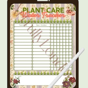 Könnte beinhalten: Ein digitales Tablet mit einer Pflanzenpflege-Tracker-Vorlage mit dem Text "PLANT CARE Water Tracker" und "Digital plant care tracker for IPad!". Die Benutzeroberfläche enthält Spalten für Pflanzennamen, Gieß- und Düngungspläne sowie eine wöchentliche Checkliste, verziert mit Blumenillustrationen auf einem gestreiften Hintergrund.