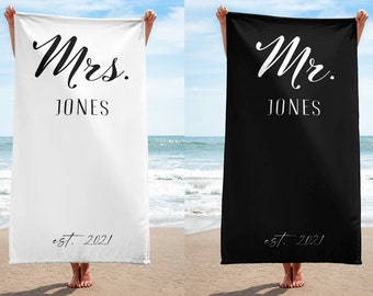 Black & White Mrs and Mr Beach Towels for Honeymoon, Just Married Personalized Custom Gift for Wedding Newlyweds Couples Husband Wife