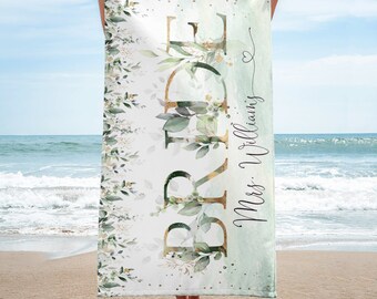Bride Beach Towel Personalized with Name, Custom Mrs Pool & Bath Towel, Wedding Gift for Bride Squad Bridal Shower Party Maid of Honor