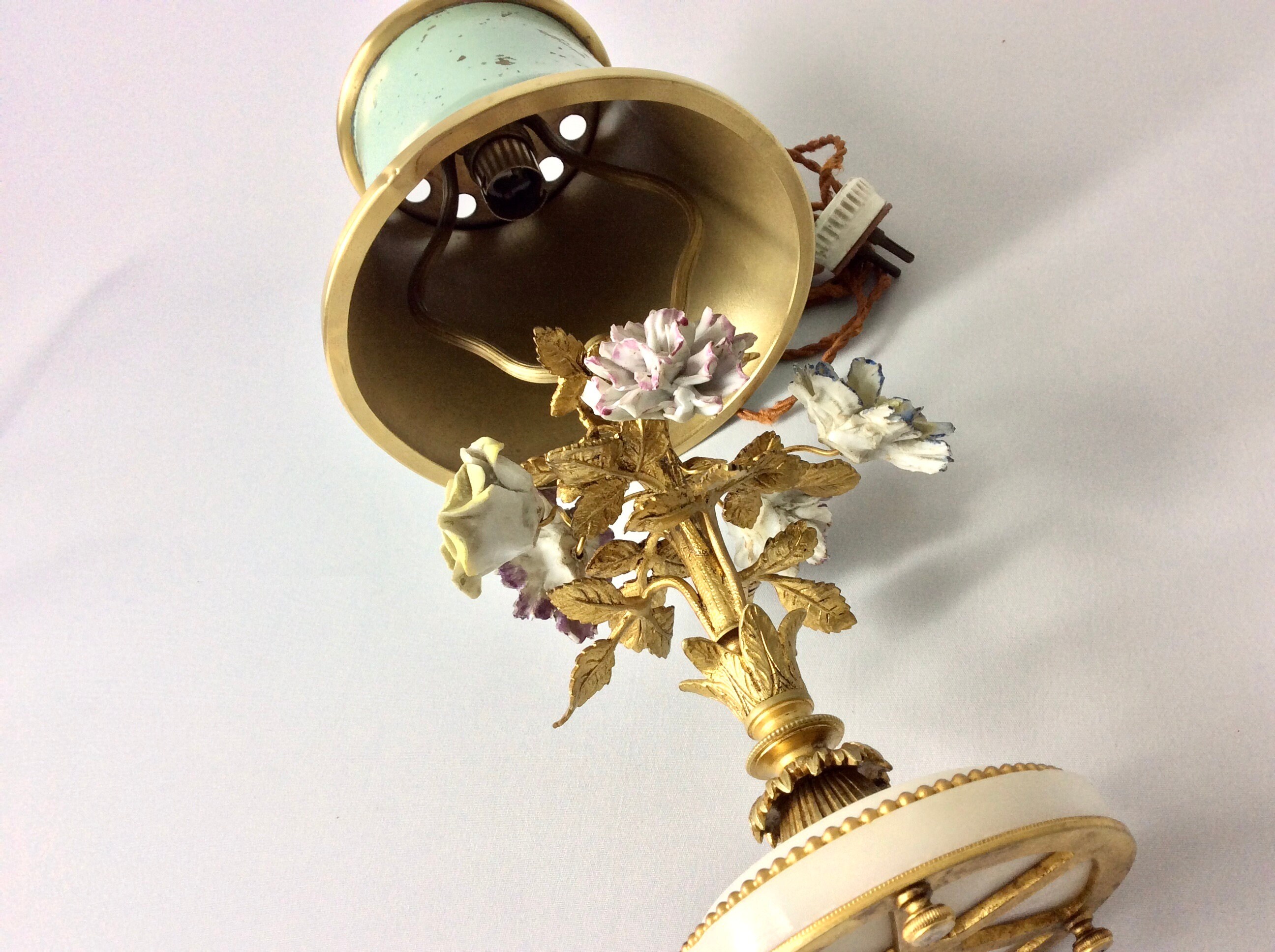 Antique French Table Lamp Light 19th Gilded Gilt Bronze Antique French Table Lamp Light 19th Gilded Gilt Bronze