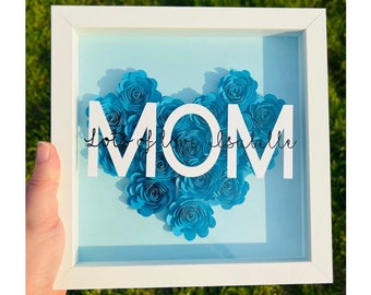 Moeder Shadowbox met bloemen, gepersonaliseerde hart Shadowbox met namen, Moederdagcadeau, aangepast moedercadeau, papieren bloemengeschenkdoos.