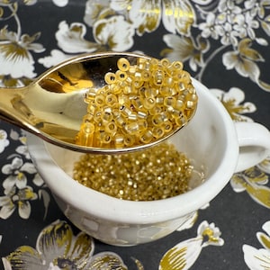 Matte Gold AB | 11/0 Japanese Seed Beads | Frosted Aurora Borealis | Miyuki | 10g Bag (SKU: 11-Miyuki-3F)