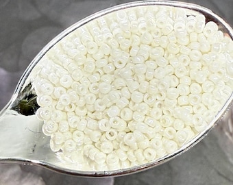 Limestone White Seed Beads | 15/0 Miyuki, Opaque Glazed Luster