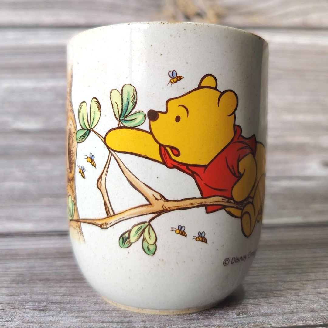 ヴィンテージ くまのプーさん 陶器マグカップ：レトロ サンゴ ジャパン