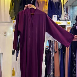 Yusroh Abaya: Elegant Women&#39;s Gown, Soft Breathable Fabric