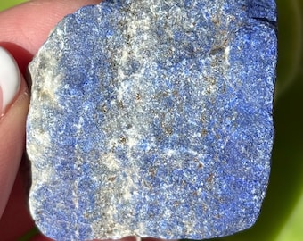 Raw Lapis Lazuli Crystal, Natural Lapis Lazuli Stone, Healing Crystal, Wisdom Stone, Mineral Specimen, Spiritual Gift